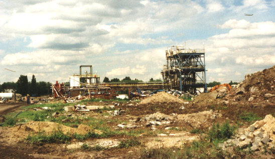 Großbaustelle Chemische Werke-Hüls AG in Bottrop-Boy; Abriss der Industrieanlage und Baureifmachung der gesamten Fläche.